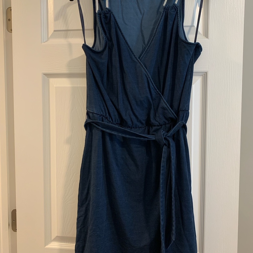 Elegant Navy Wrap Dress White House black market